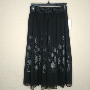 Lularoe Lola skirt